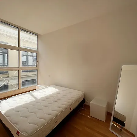 Grand T2 Proche Avec Wifi, Ascenseur Et Cuisine Equipee - Fr-1-197-135 *