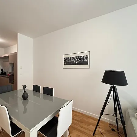 Apartamento Grand T2 Proche Avec Wifi, Ascenseur Et Cuisine équipée - Fr-1-197-135