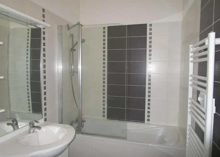 Lägenhet Grand T2 Proche Avec Wifi, Ascenseur Et Cuisine Equipee - Fr-1-197-135 Les Sables-dʼOlonne