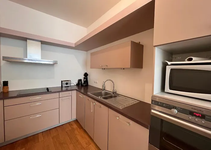 Grand T2 Proche Avec Wifi, Ascenseur Et Cuisine Equipee - Fr-1-197-135 Lägenhet Les Sables-dʼOlonne